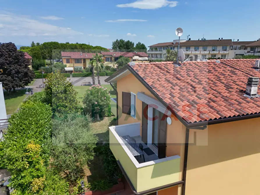Immagine 7 di Appartamento in vendita  in Via Salvo D'Acquisto a Sirmione
