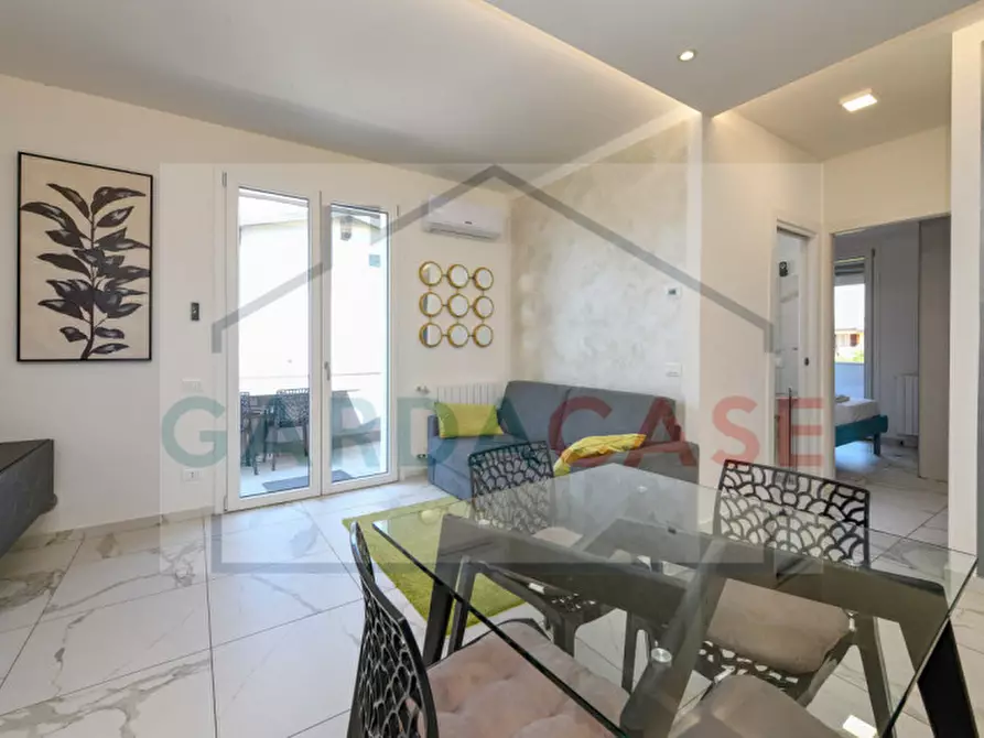 Immagine 10 di Appartamento in vendita  in Via Salvo D'Acquisto a Sirmione