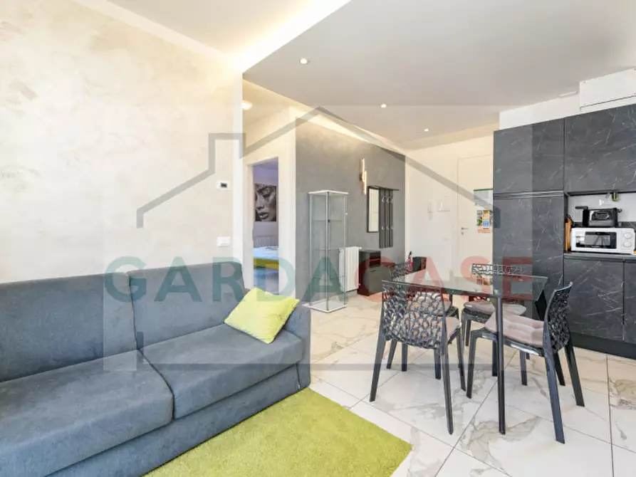 Immagine 13 di Appartamento in vendita  in Via Salvo D'Acquisto a Sirmione