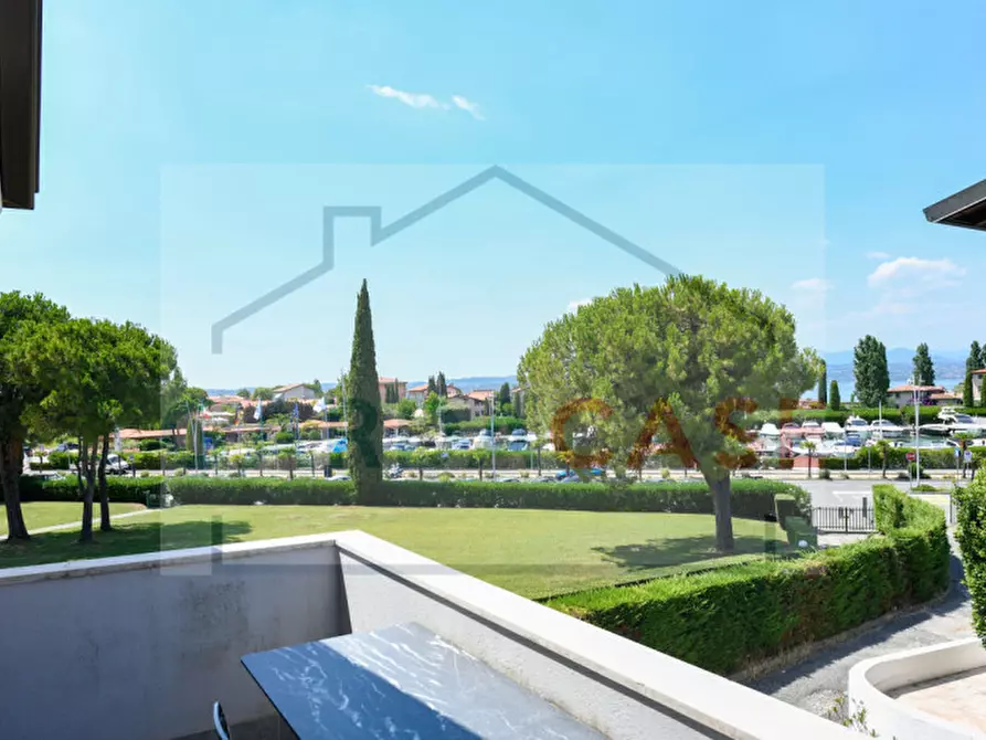 Immagine 17 di Appartamento in vendita  in Via Salvo D'Acquisto a Sirmione