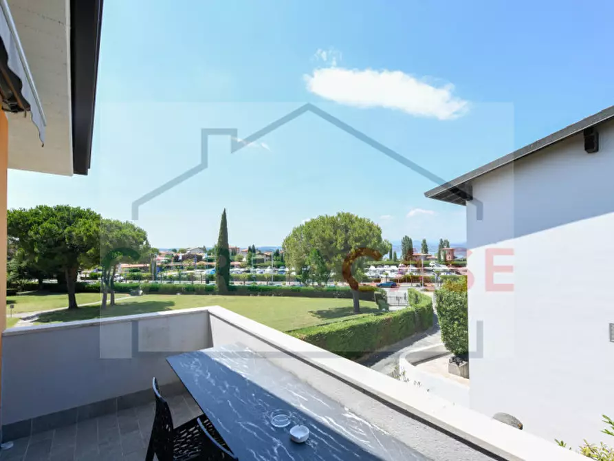 Immagine 18 di Appartamento in vendita  in Via Salvo D'Acquisto a Sirmione