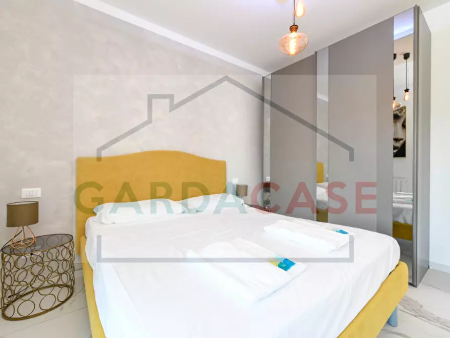 Immagine 24 di Appartamento in vendita  in Via Salvo D'Acquisto a Sirmione