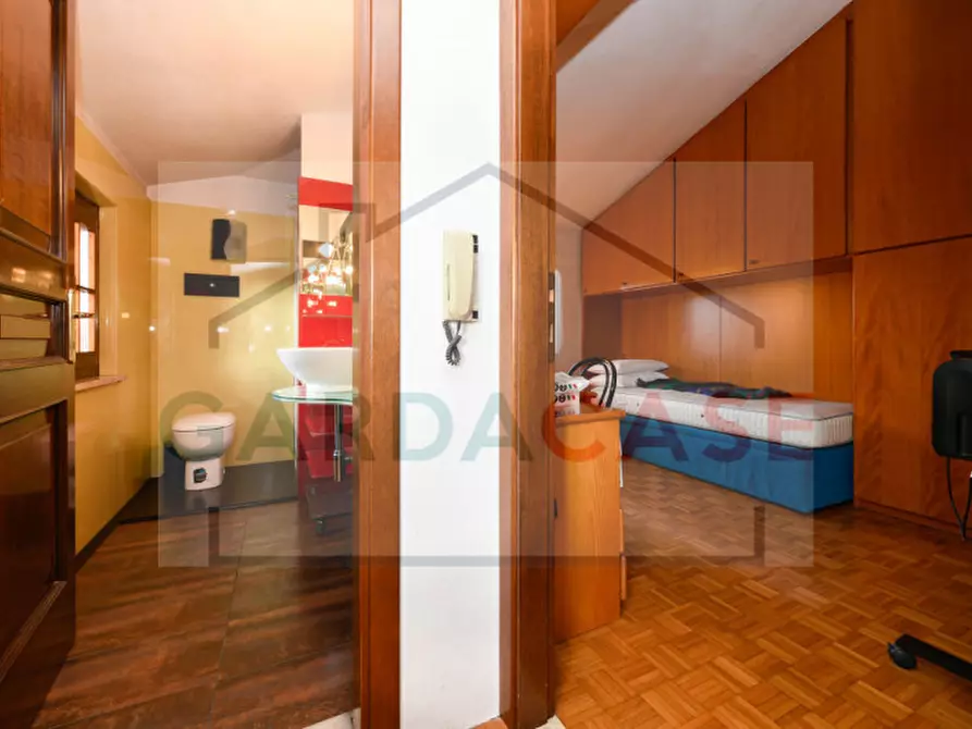 Immagine 21 di Villa in vendita  in via san martino della battaglia a Sirmione