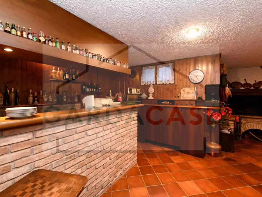 Immagine 24 di Villa in vendita  in via san martino della battaglia a Sirmione