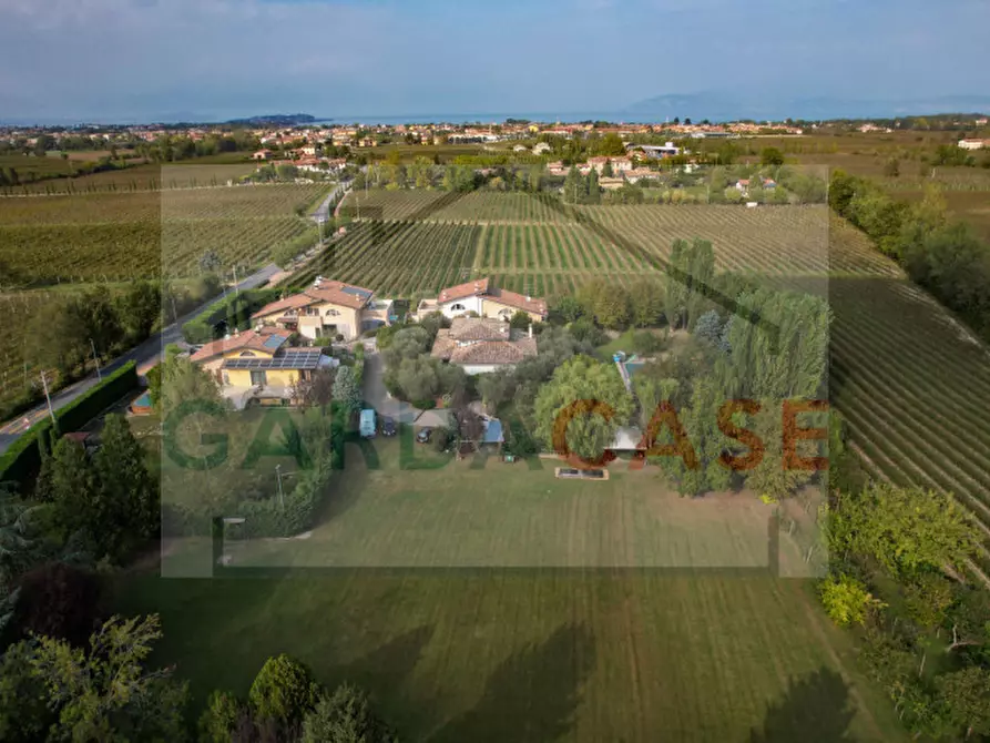 Immagine 33 di Villa in vendita  in via san martino della battaglia a Sirmione