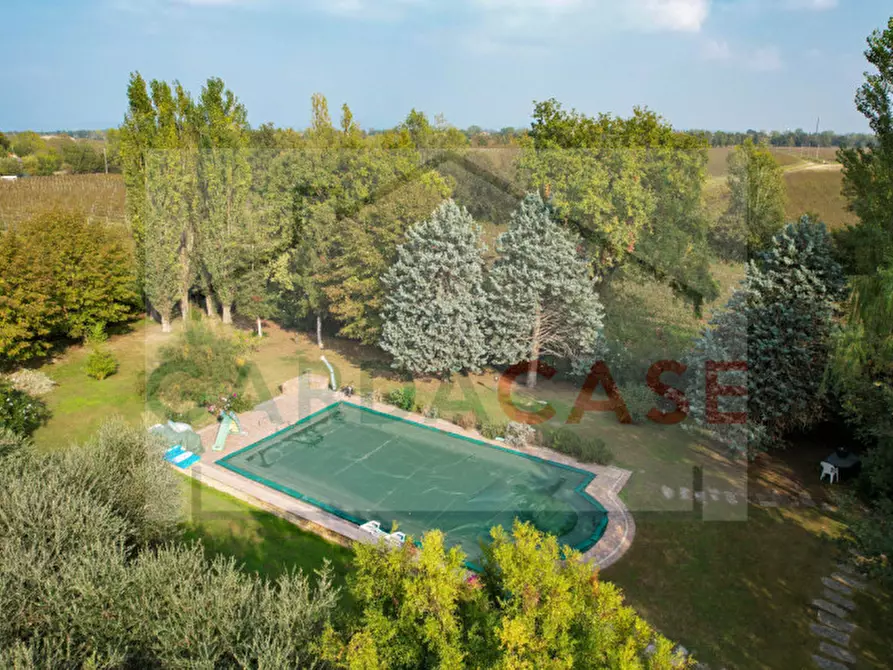 Immagine 34 di Villa in vendita  in via san martino della battaglia a Sirmione