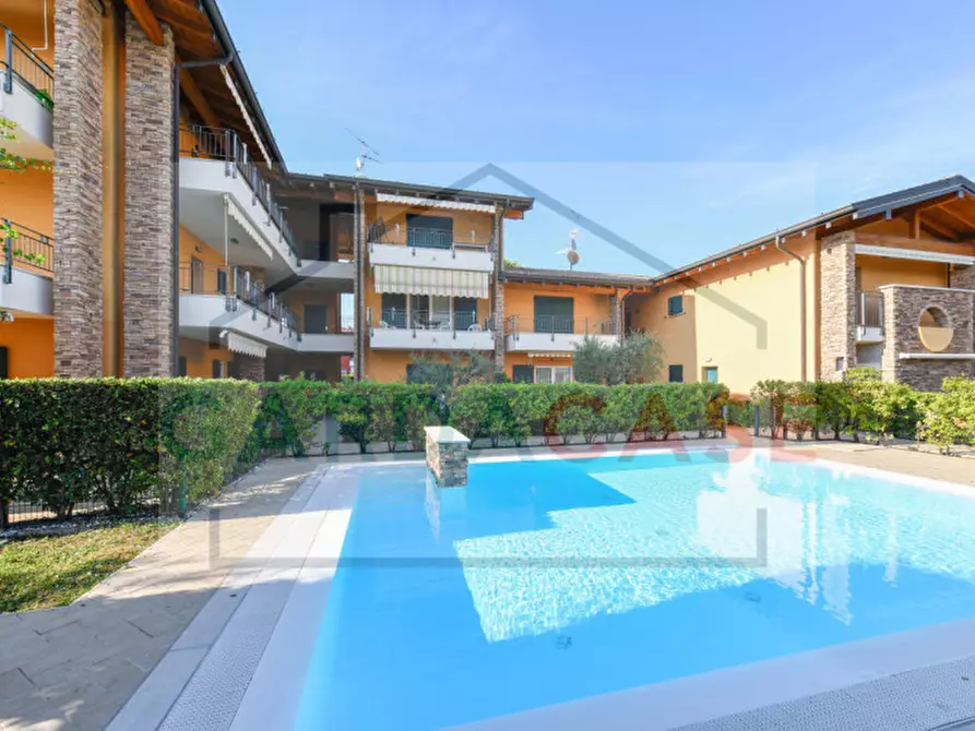 Immagine 4 di Appartamento in vendita  in Via Lazzarini a Sirmione