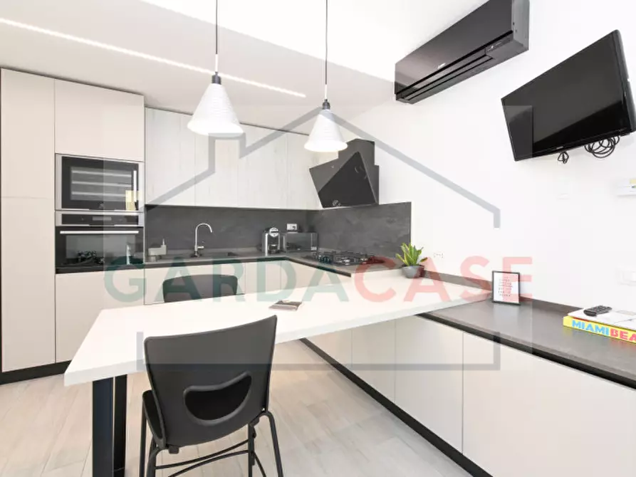 Immagine 7 di Appartamento in vendita  in Via Lazzarini a Sirmione