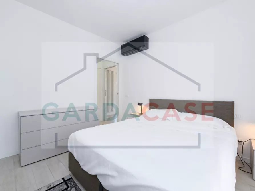 Immagine 16 di Appartamento in vendita  in Via Lazzarini a Sirmione