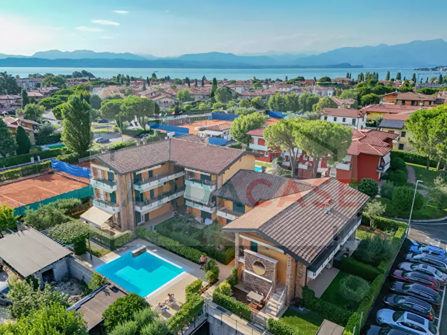 Immagine 26 di Appartamento in vendita  in Via Lazzarini a Sirmione