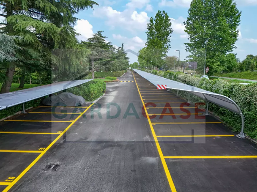 Immagine 16 di Appartamento in vendita  in Viale Giuseppe Verdi a Sirmione