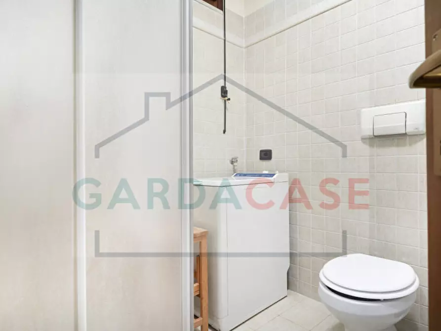 Immagine 11 di Appartamento in vendita  in Via Tintoretto a Sirmione