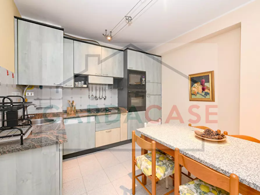 Immagine 9 di Appartamento in vendita  in Via Pastore a Sirmione