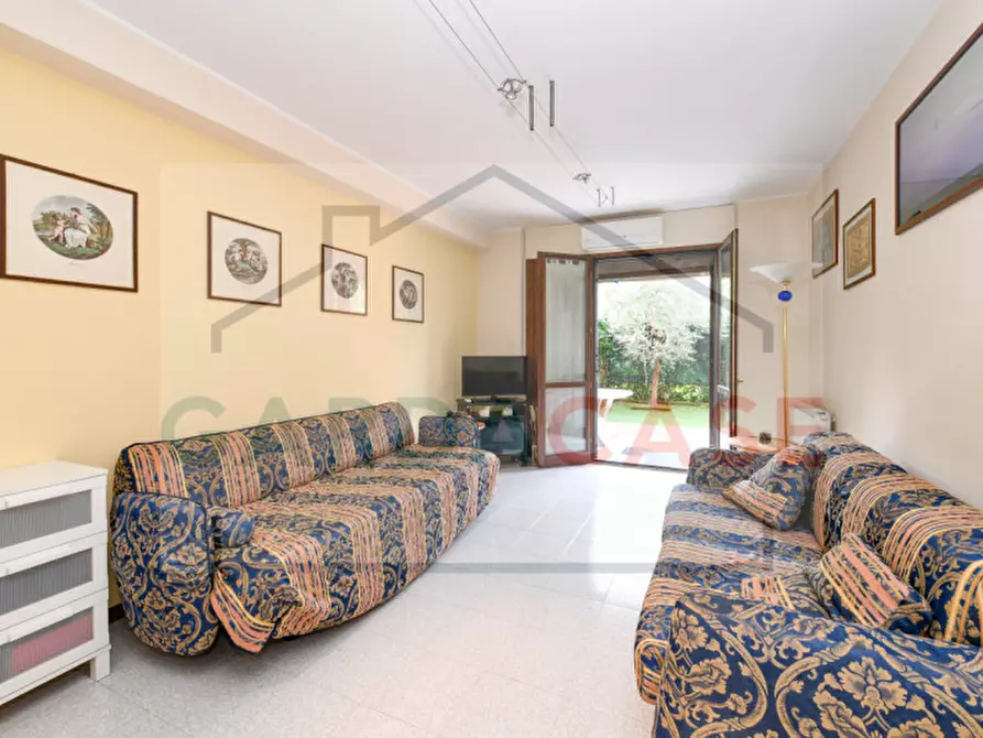 Immagine 14 di Appartamento in vendita  in Via Pastore a Sirmione