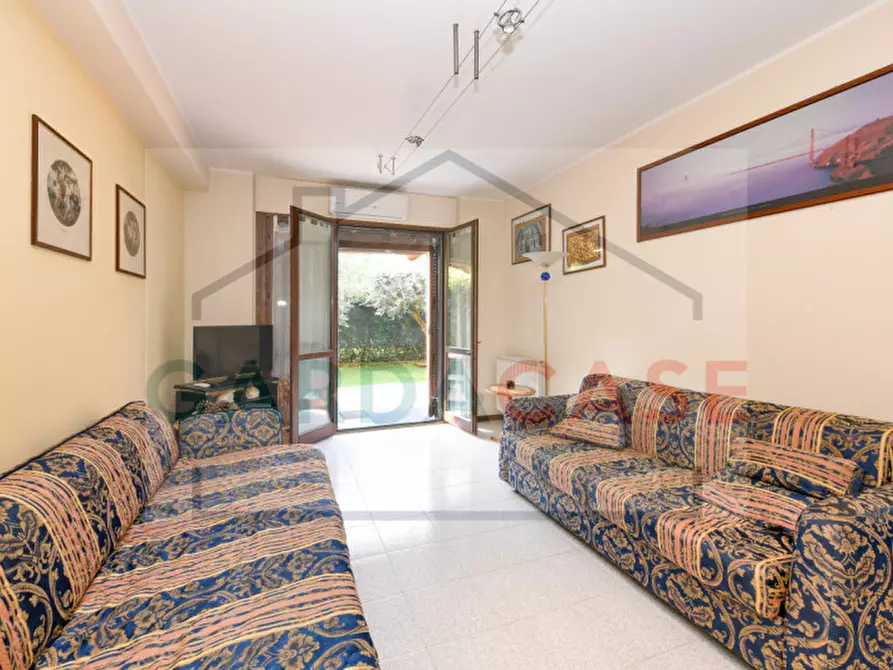 Immagine 15 di Appartamento in vendita  in Via Pastore a Sirmione