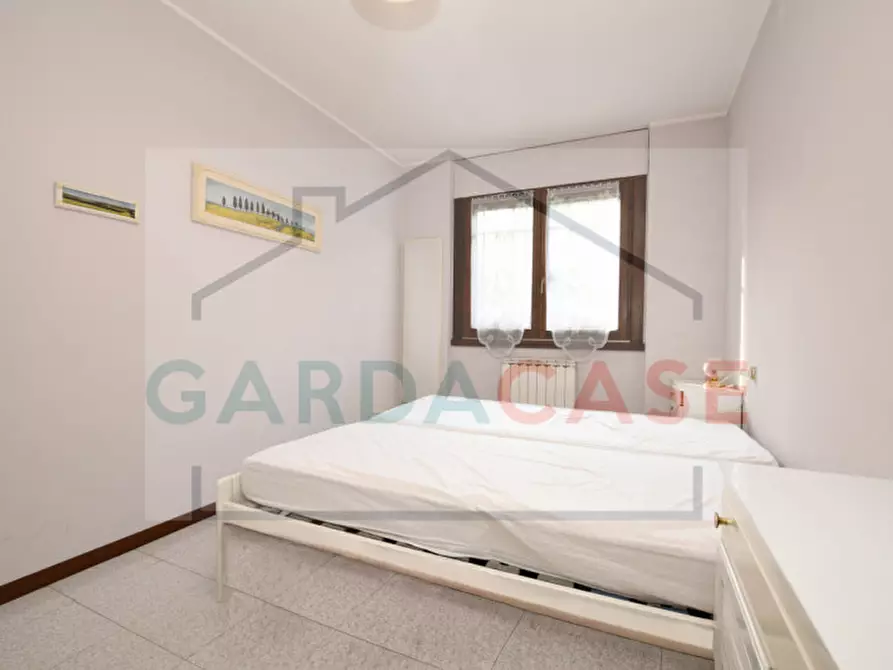 Immagine 25 di Appartamento in vendita  in Via Pastore a Sirmione