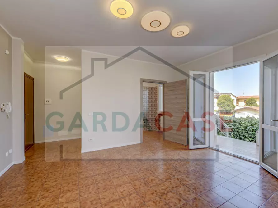 Immagine 8 di Appartamento in vendita  a Sirmione