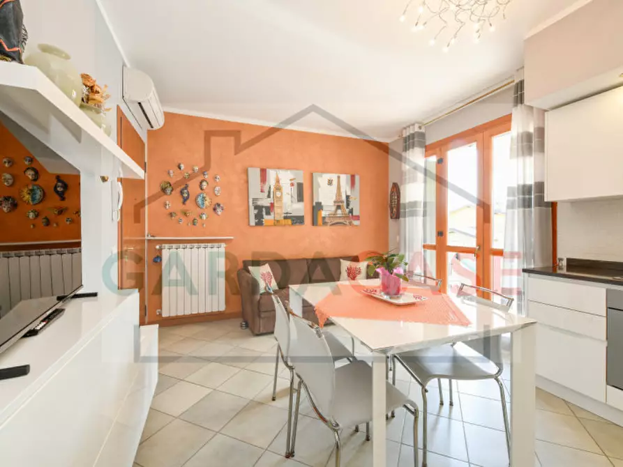 Immagine 7 di Appartamento in vendita  in Via Leonardo da Vinci a Sirmione