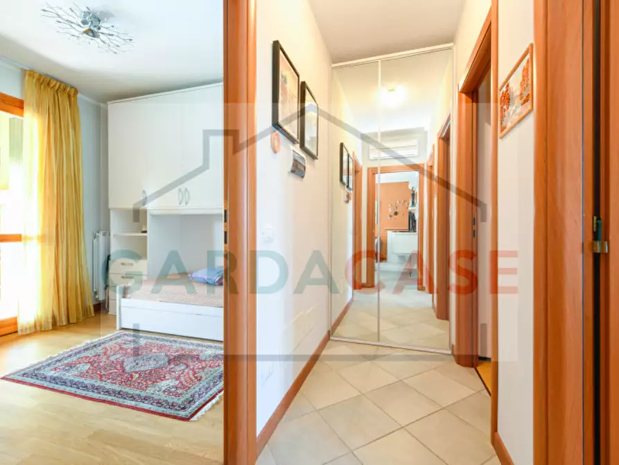 Immagine 20 di Appartamento in vendita  in Via Leonardo da Vinci a Sirmione