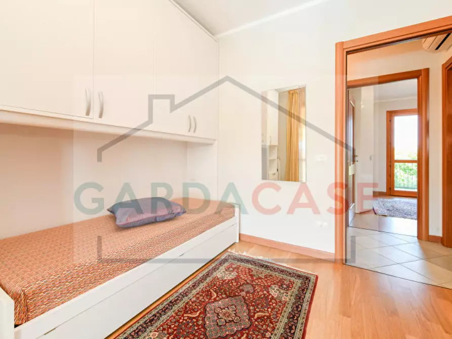 Immagine 22 di Appartamento in vendita  in Via Leonardo da Vinci a Sirmione
