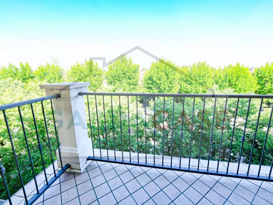 Immagine 24 di Appartamento in vendita  in Via Leonardo da Vinci a Sirmione