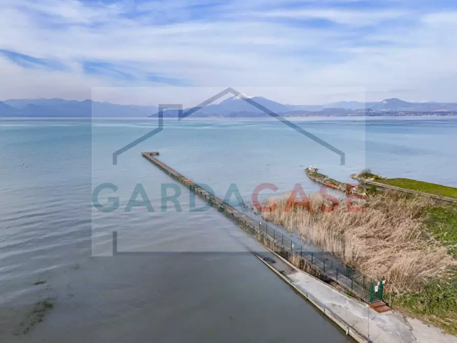 Immagine 20 di Appartamento in vendita  a Sirmione