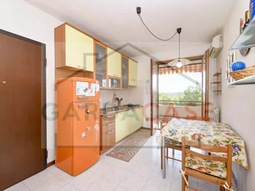 Immagine 4 di Appartamento in vendita  a Sirmione