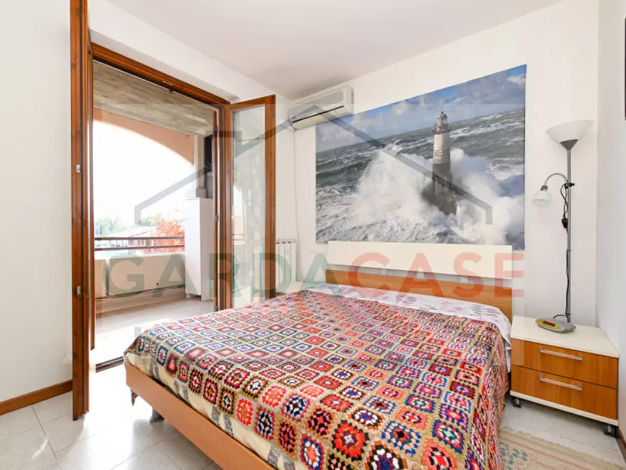 Immagine 13 di Appartamento in vendita  a Sirmione