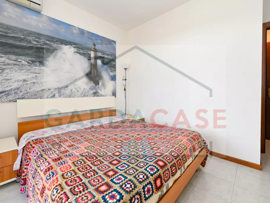 Immagine 15 di Appartamento in vendita  a Sirmione