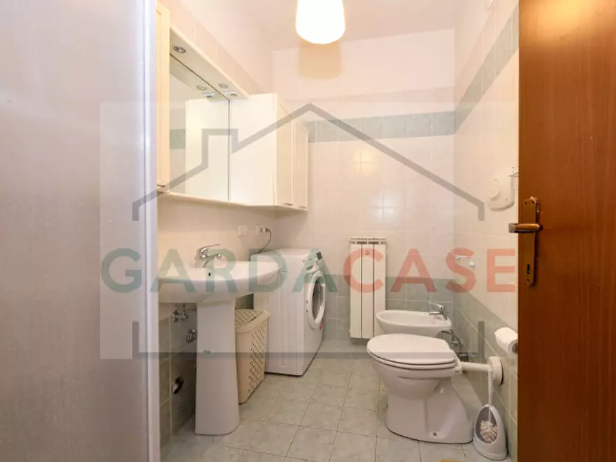 Immagine 23 di Appartamento in vendita  a Sirmione