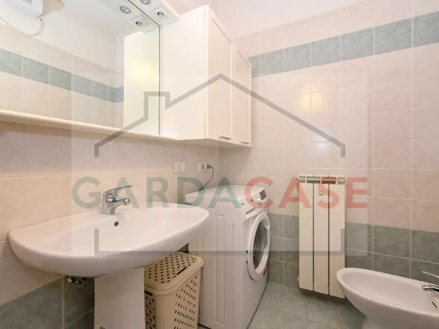 Immagine 25 di Appartamento in vendita  a Sirmione