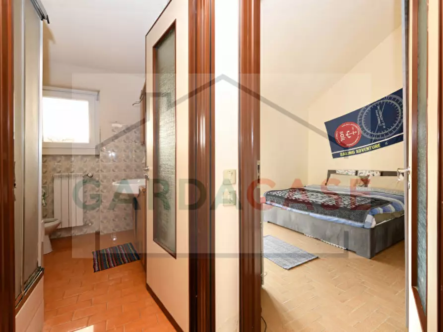 Immagine 14 di Appartamento in vendita  a Sirmione