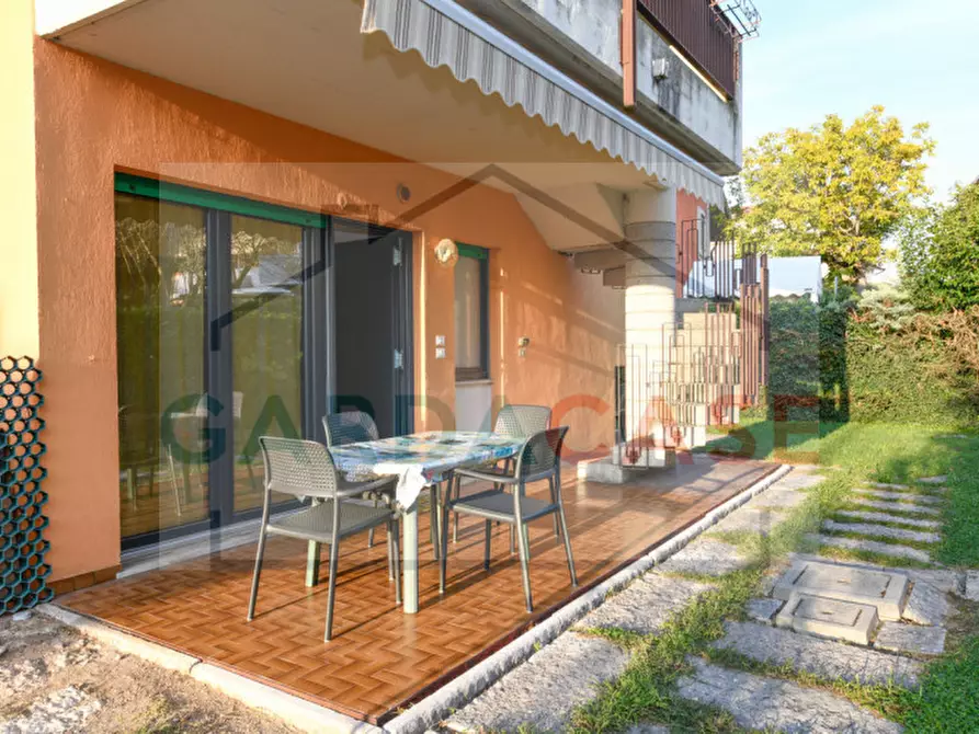Immagine 5 di Appartamento in vendita  in Via Morandi a Sirmione