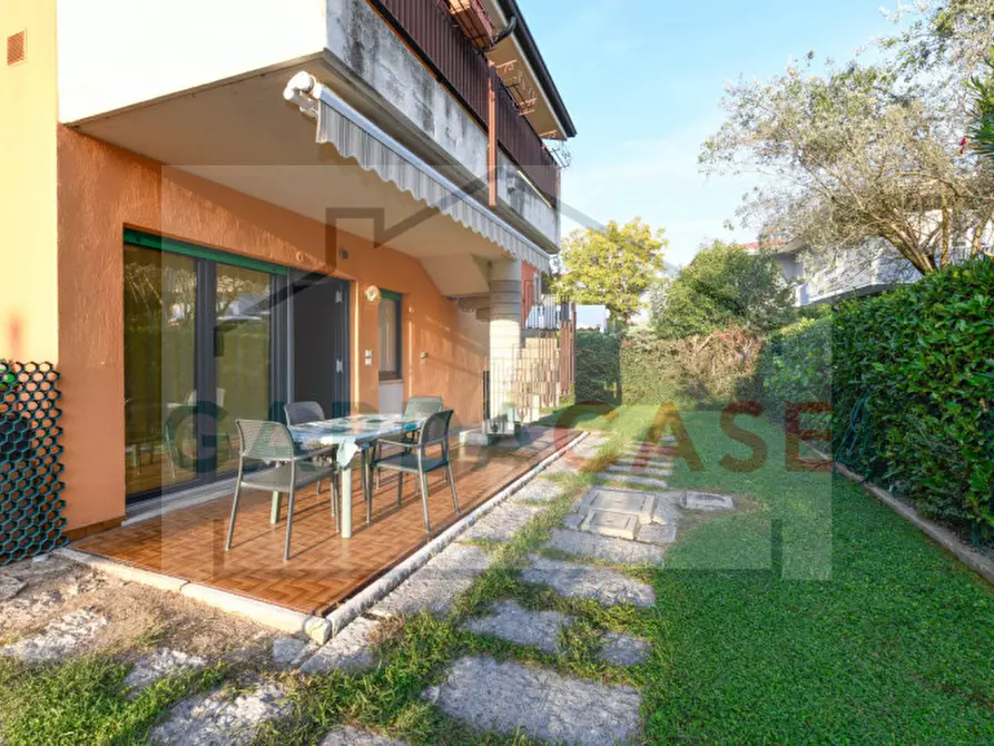 Immagine 6 di Appartamento in vendita  in Via Morandi a Sirmione