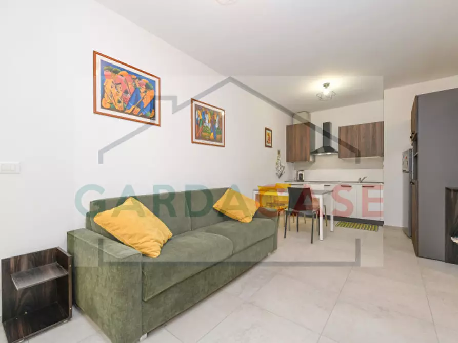 Immagine 10 di Appartamento in vendita  in Via Morandi a Sirmione