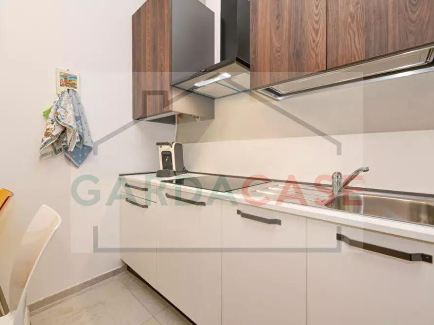 Immagine 16 di Appartamento in vendita  in Via Morandi a Sirmione