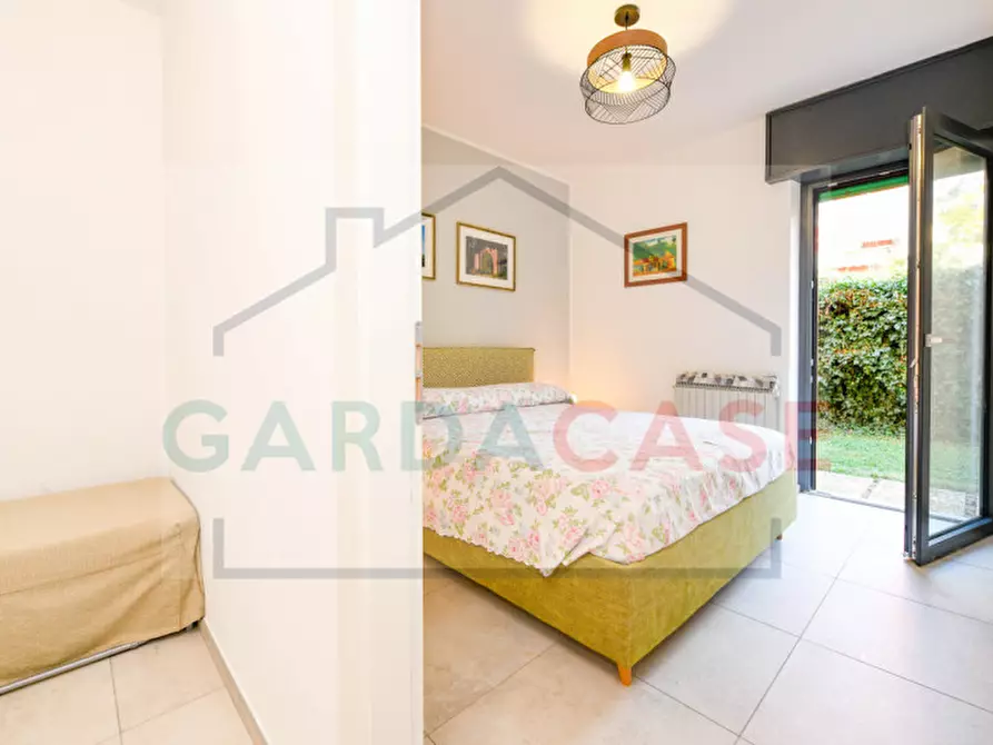 Immagine 25 di Appartamento in vendita  in Via Morandi a Sirmione