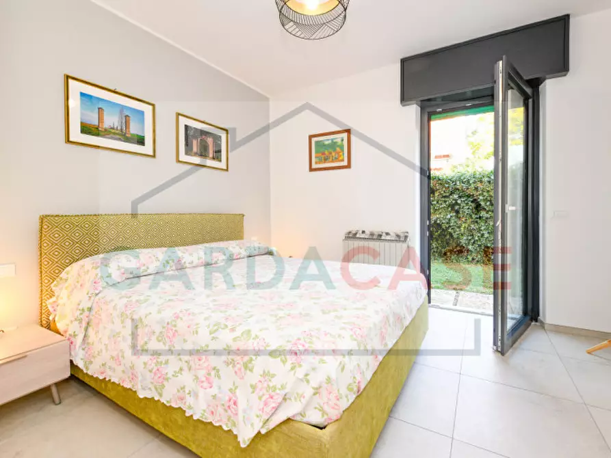 Immagine 26 di Appartamento in vendita  in Via Morandi a Sirmione