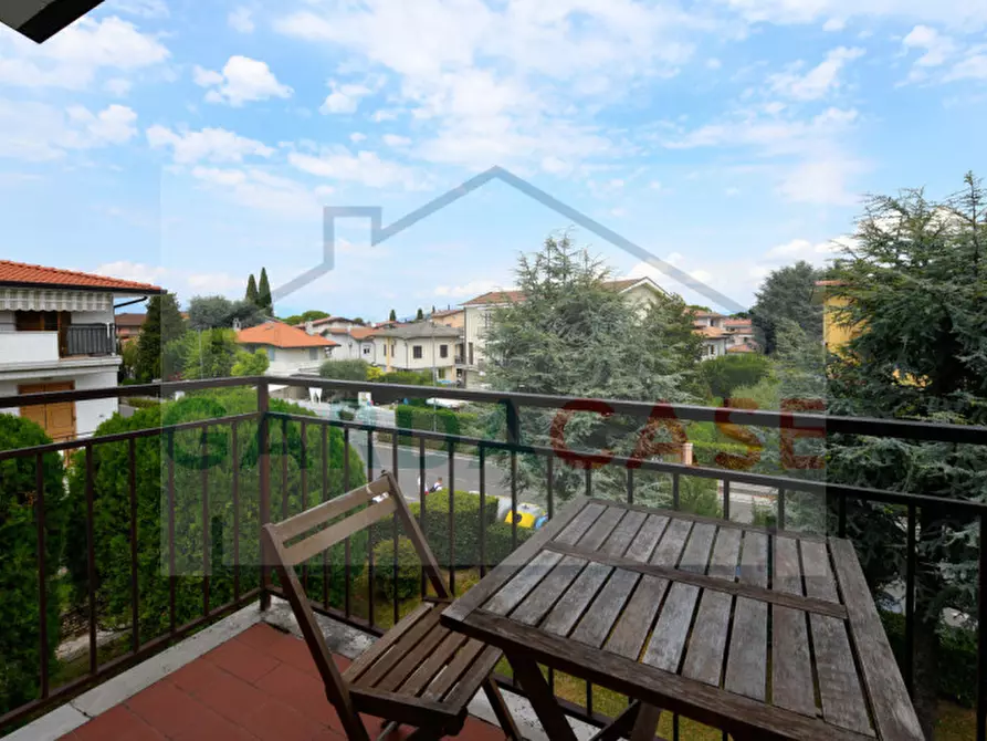 Immagine 13 di Appartamento in vendita  in Via Roma a Sirmione