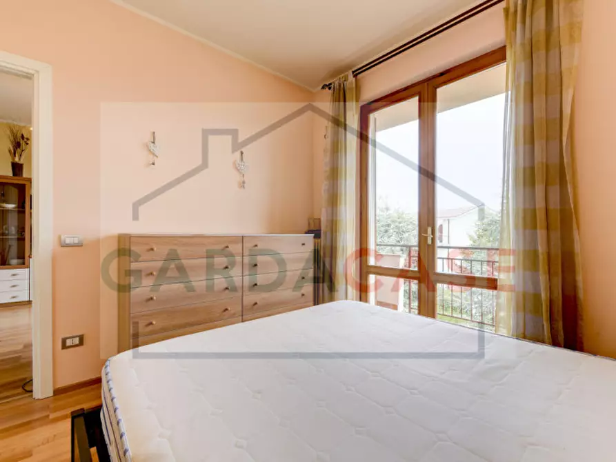 Immagine 16 di Appartamento in vendita  in Via Roma a Sirmione