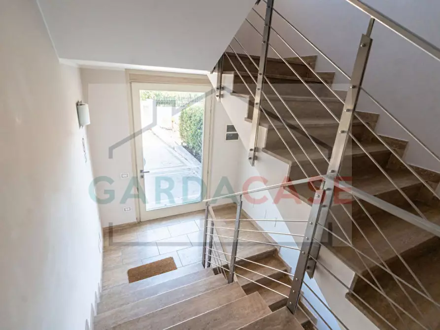 Immagine 13 di Attico in vendita  in Via Benedetto Croce a Sirmione