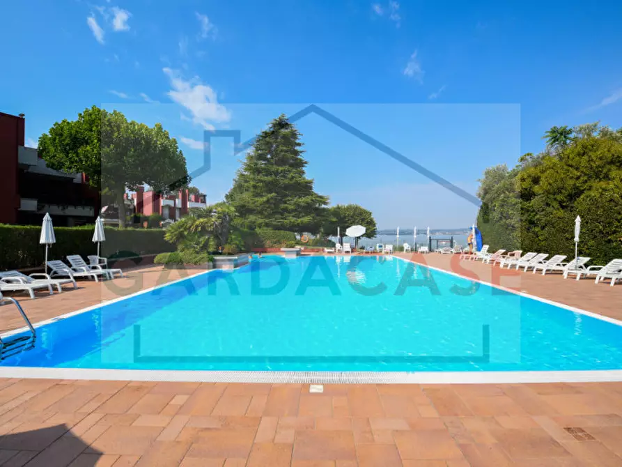 Immagine 4 di Appartamento in vendita  a Sirmione