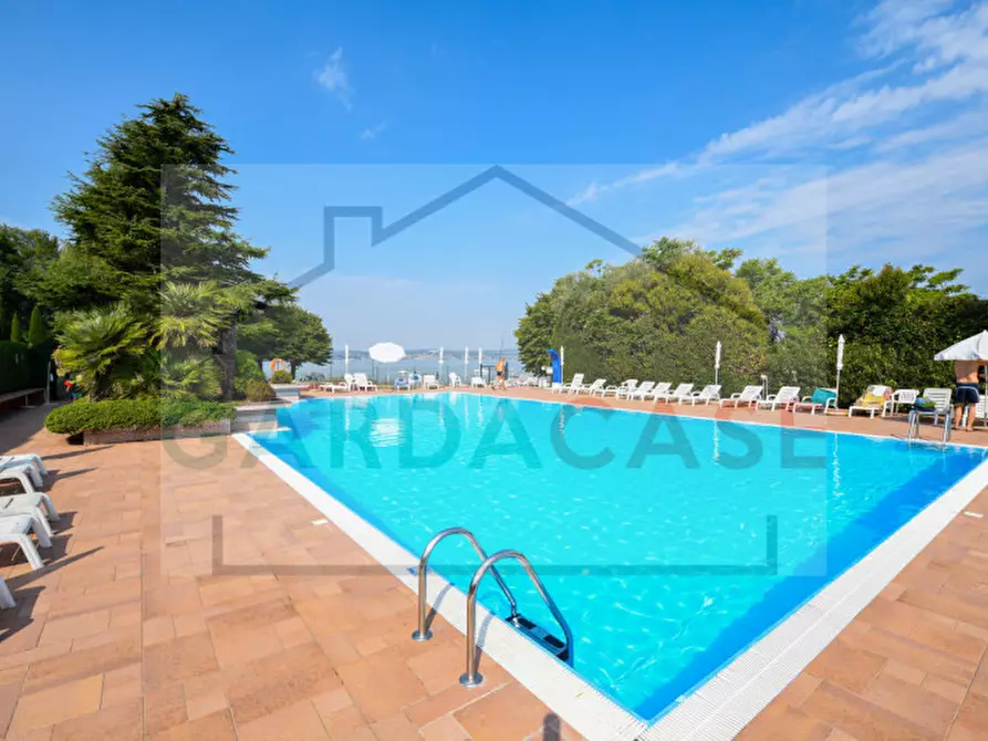 Immagine 5 di Appartamento in vendita  a Sirmione