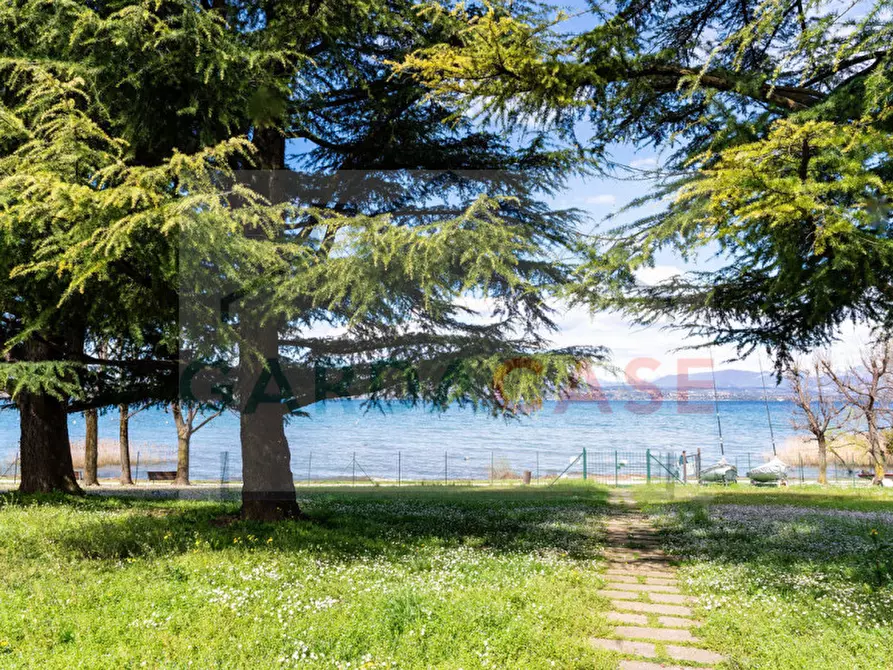 Immagine 6 di Appartamento in vendita  a Sirmione