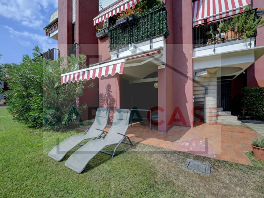 Immagine 7 di Appartamento in vendita  a Sirmione