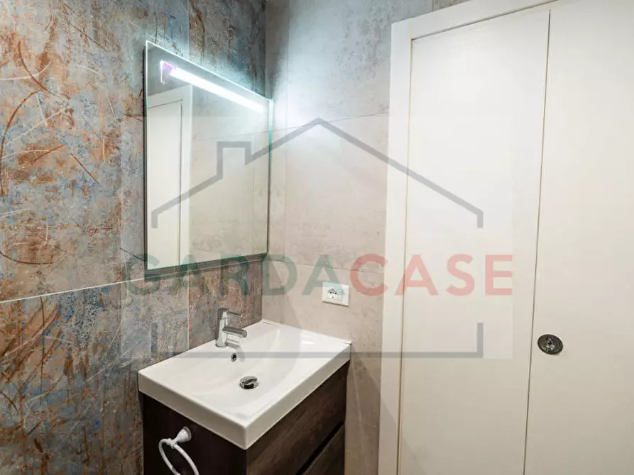 Immagine 20 di Appartamento in vendita  a Sirmione