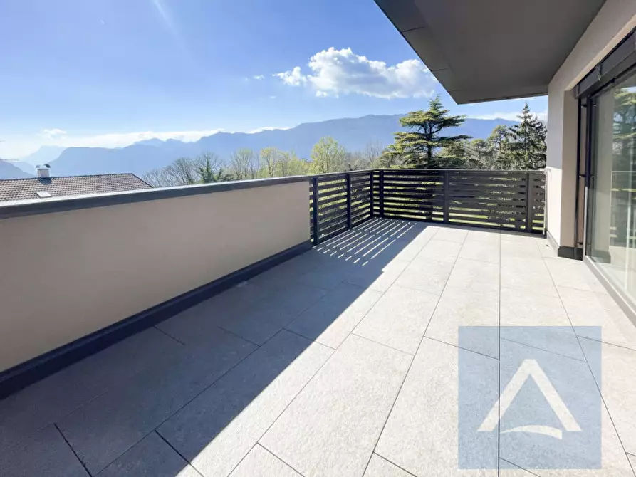 Immagine 2 di Appartamento in vendita  a Montagna .Montan.