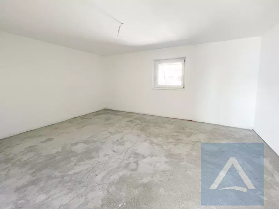 Immagine 12 di Appartamento in vendita  a Montagna .Montan.