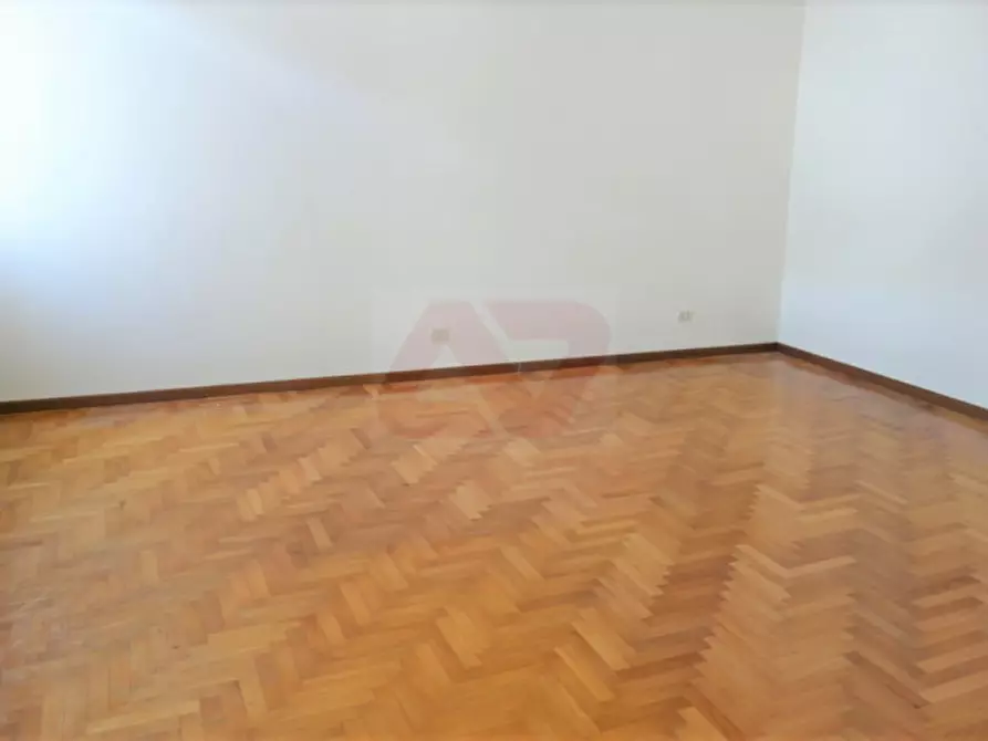 Immagine 18 di Appartamento in vendita  in Contrà Giuseppe Garibaldi a Vicenza