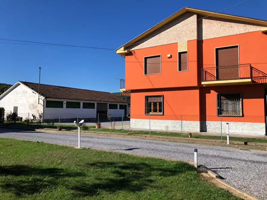 Immagine 5 di Casa indipendente in vendita  in Via Castelli a Roddi